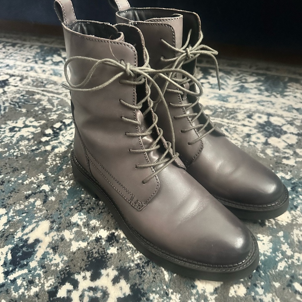 Womens Geox Gray Leather Boots